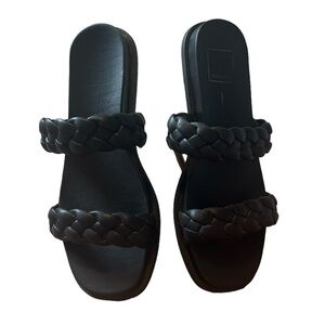 Dolce Vita Size 8.5 Braided Sandal Slides